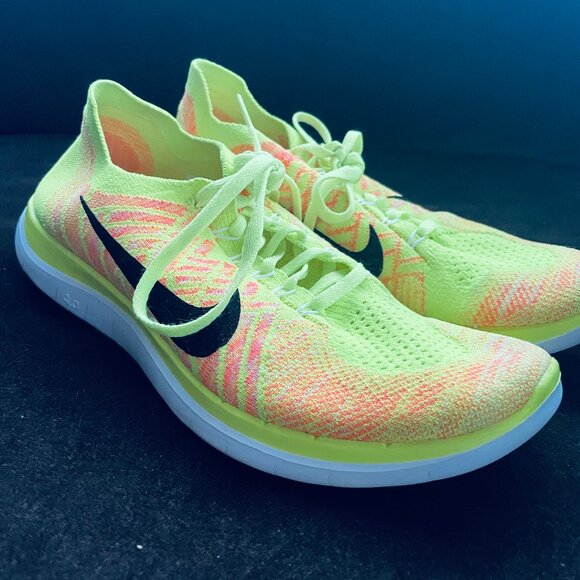 Rare Nike Free Flyknit Training Running Shoes (717076-700